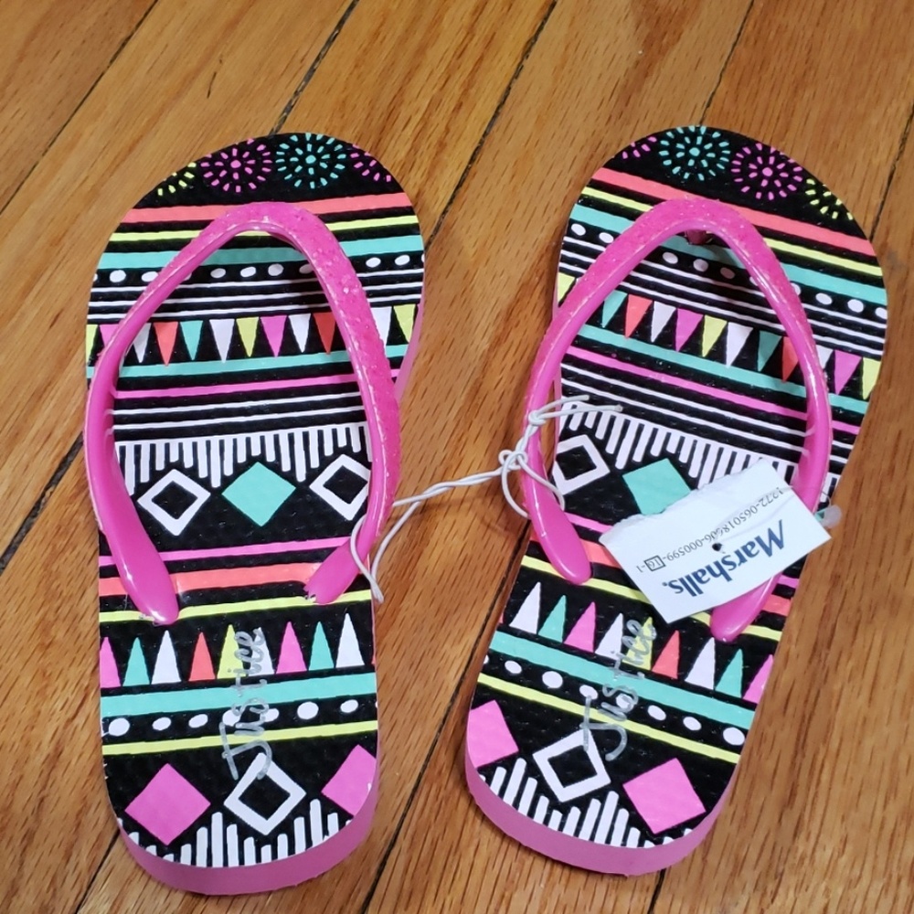 Justice flip-flops sandals